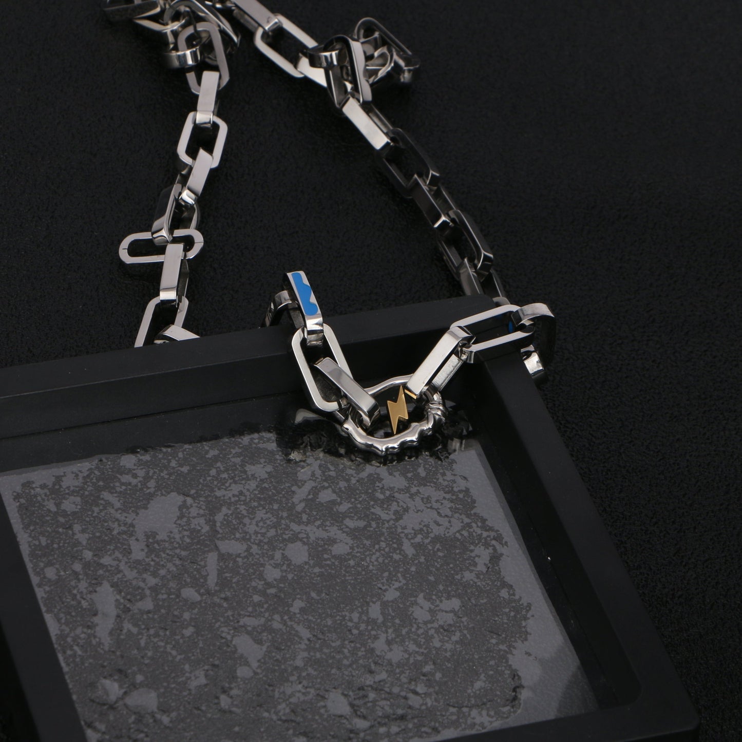 Bolt Link Necklace