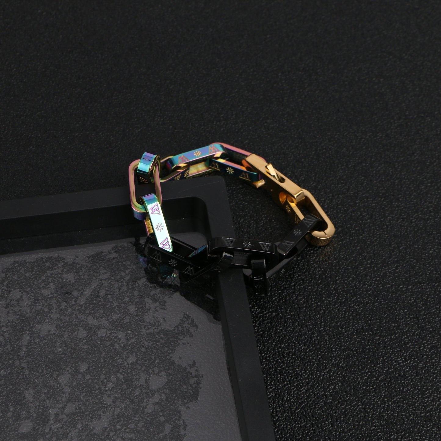 Hardened Knot Bracelet