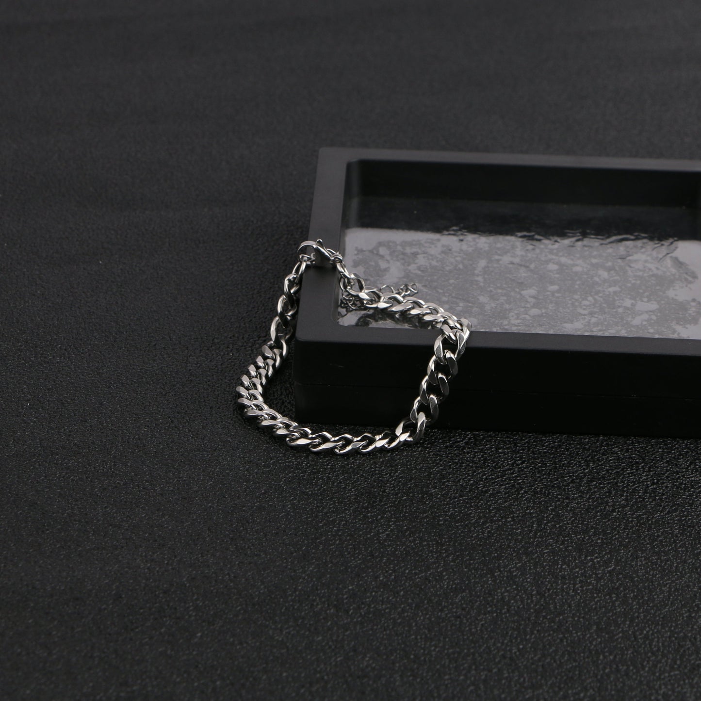 Classic Chain Link Bracelet