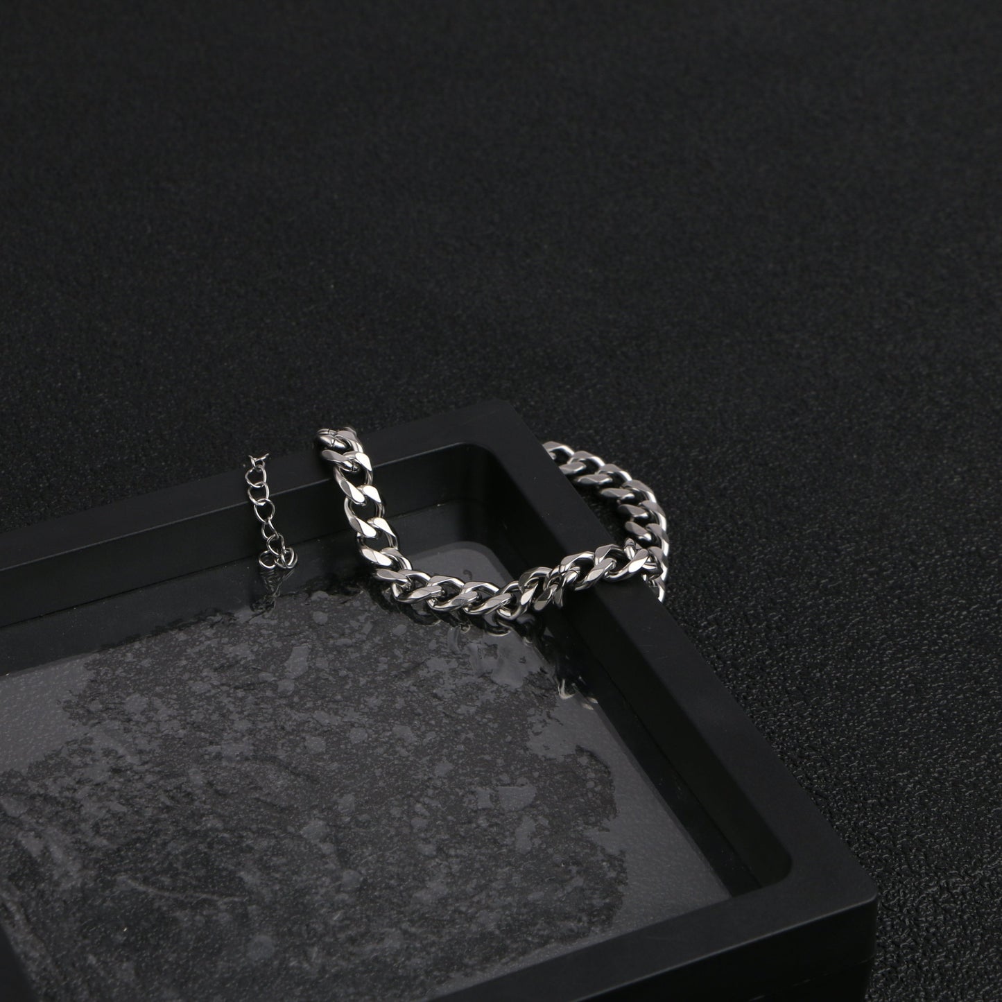 Classic Chain Link Bracelet