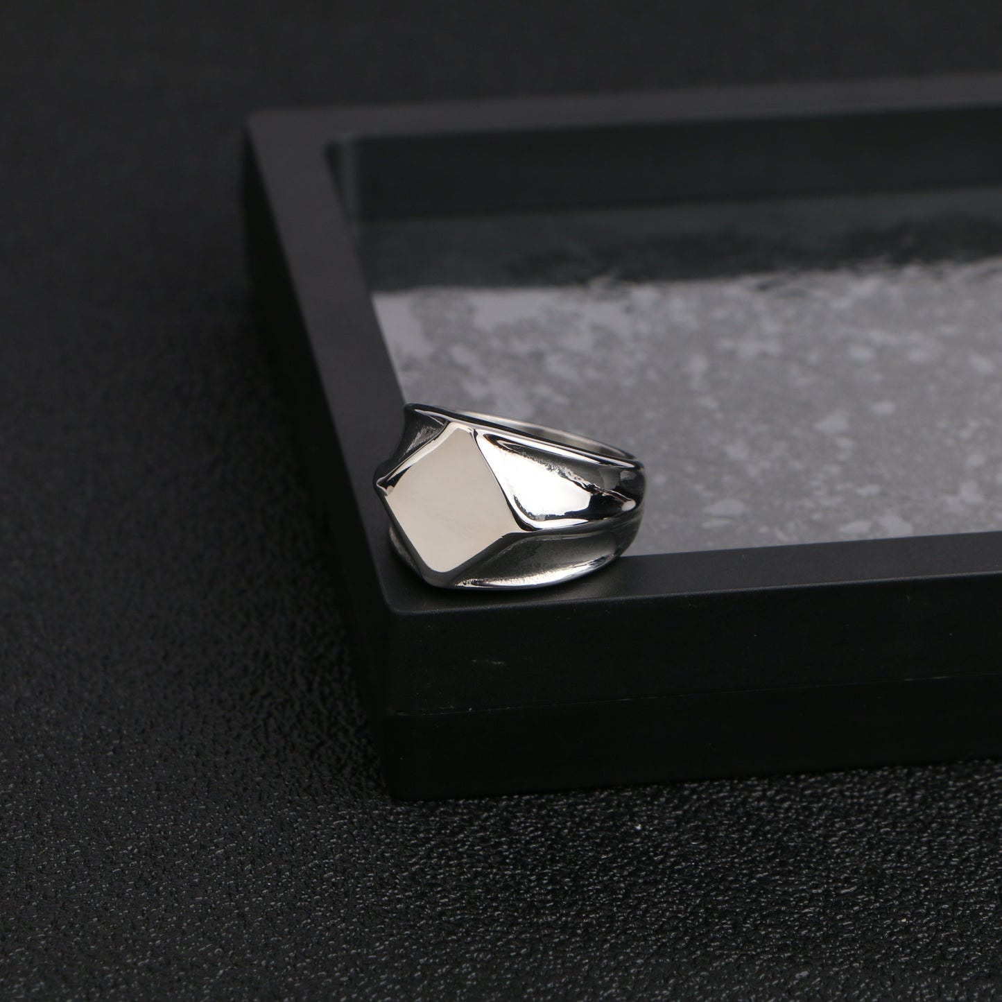 Geometric Diamond Ring