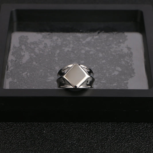 Geometric Diamond Ring